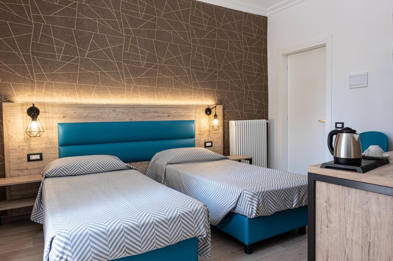 Cuneo Hotel מראה חיצוני תמונה