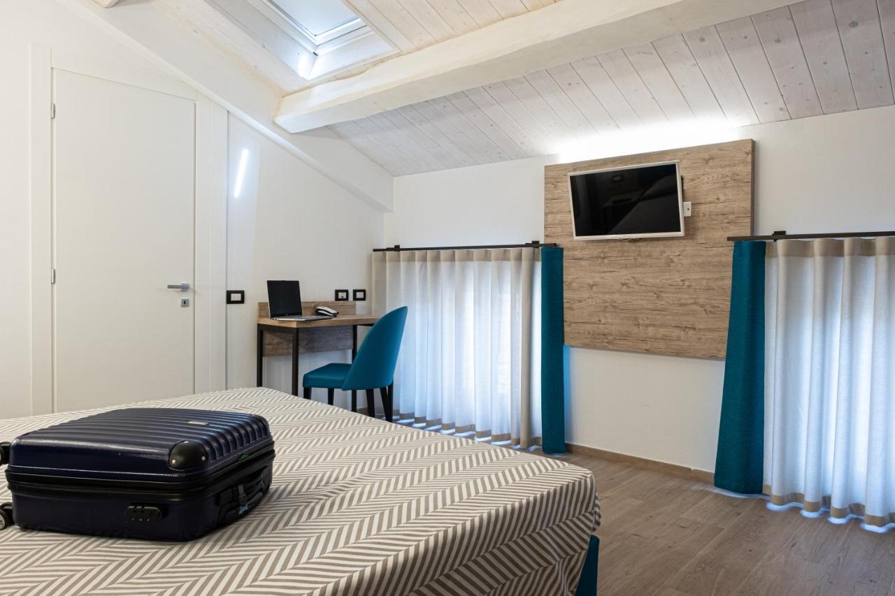 Cuneo Hotel מראה חיצוני תמונה