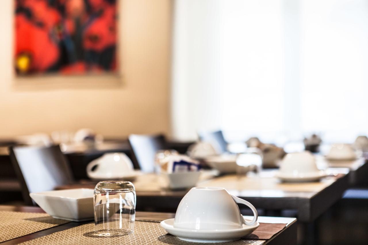 Cuneo Hotel מראה חיצוני תמונה